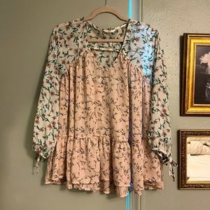 Long sleeve floral top